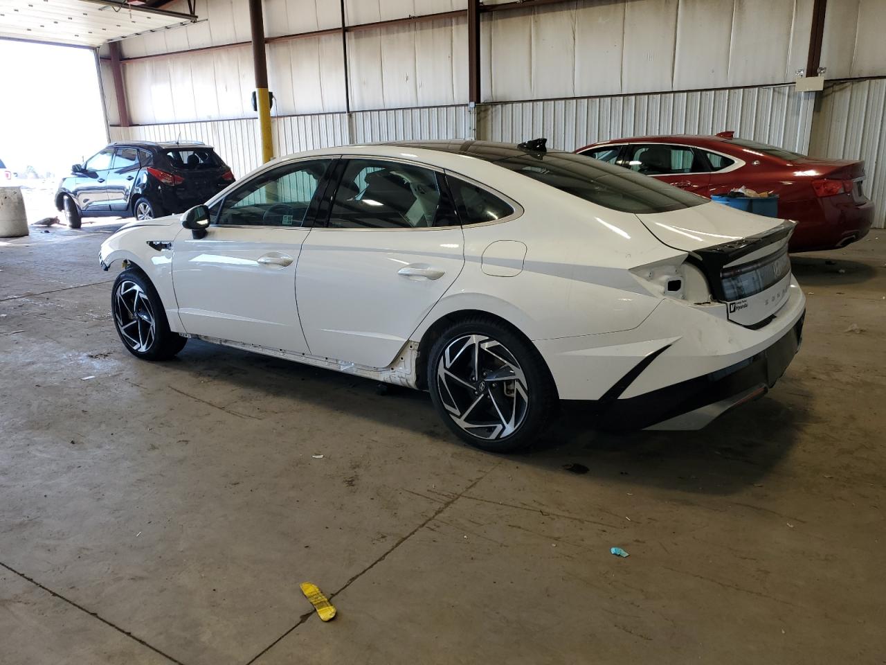 2024 Hyundai Sonata - Image 2
