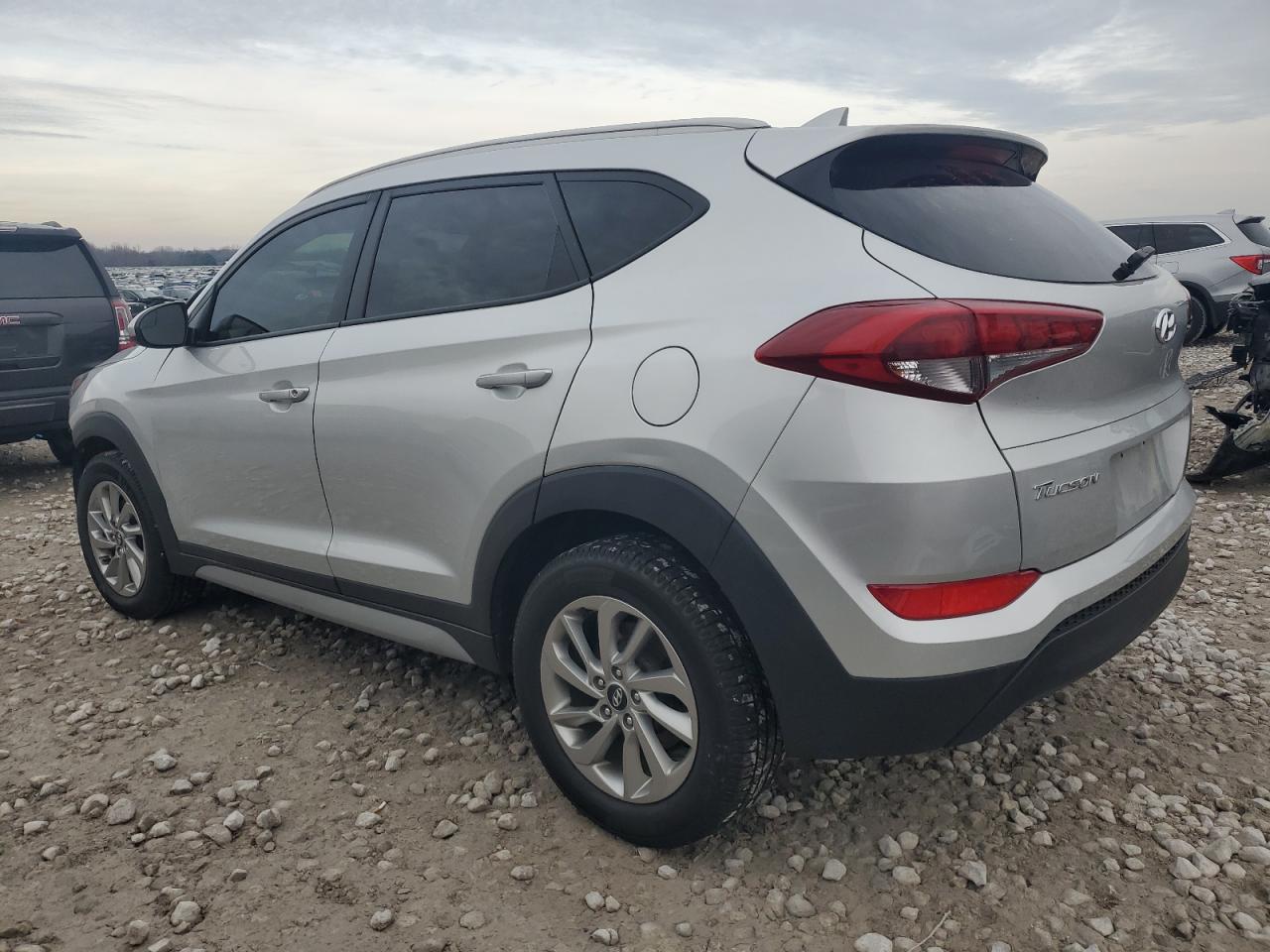 2018 Hyundai Tucson - Image 2