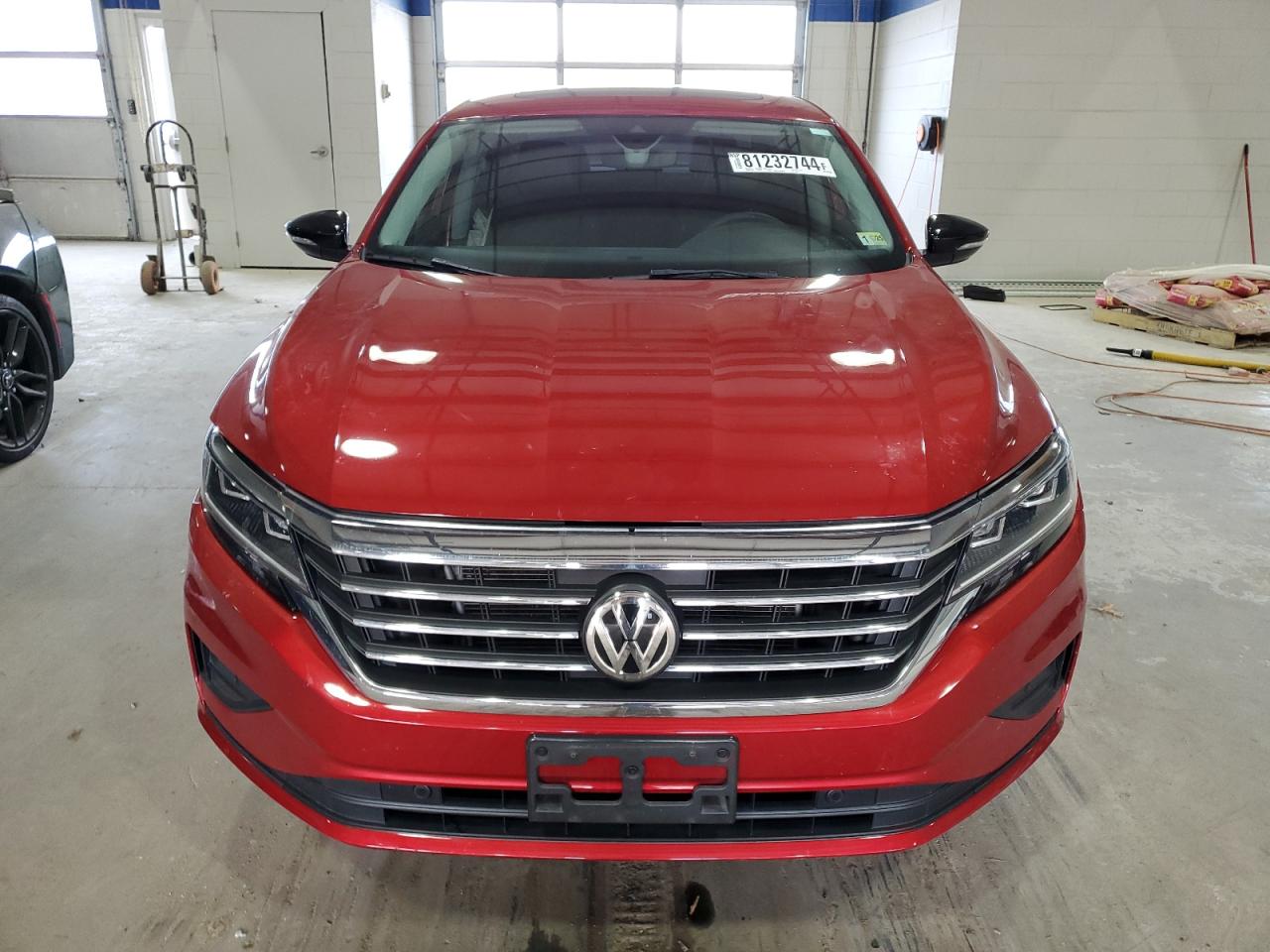 2022 Volkswagen Passat - Image 5