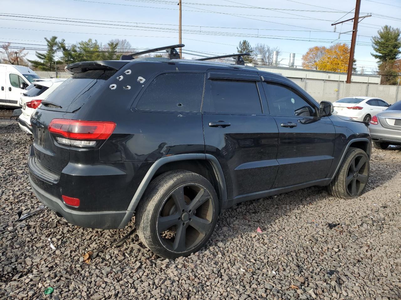 2015 Jeep Grand Cherokee - Image 3