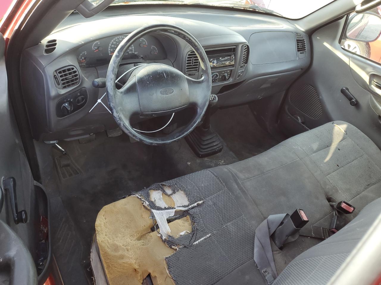 2004 Ford F-150 - Image 8