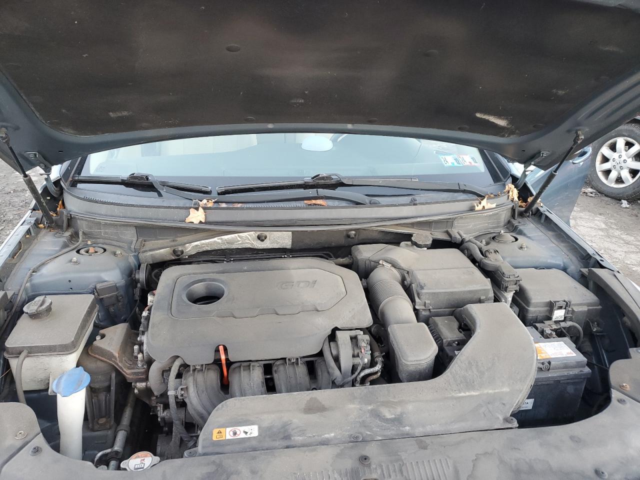 2015 Hyundai Sonata - Image 11
