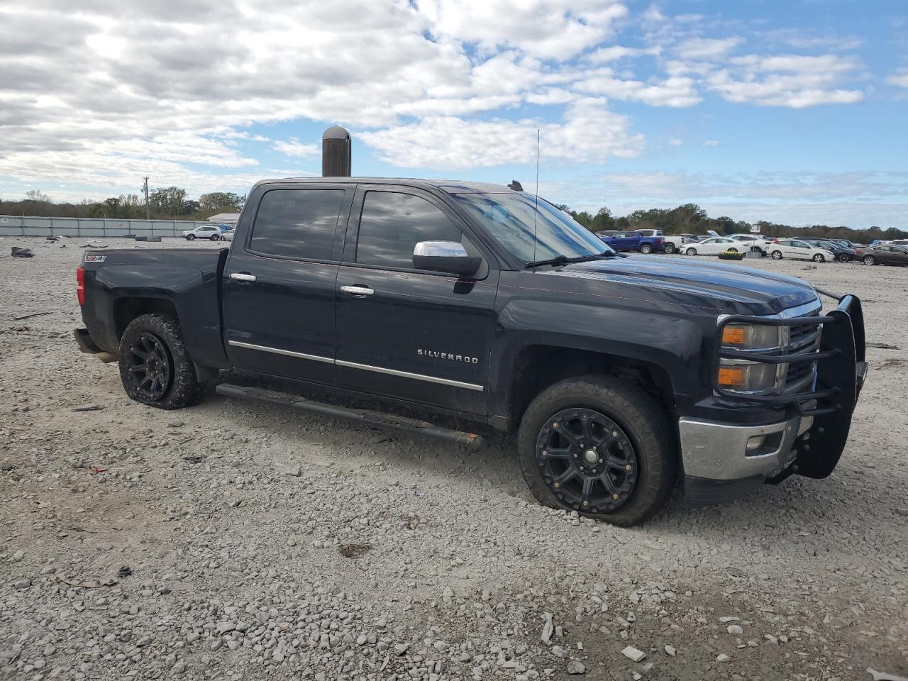 2014 Chevrolet Silverado - Image 4