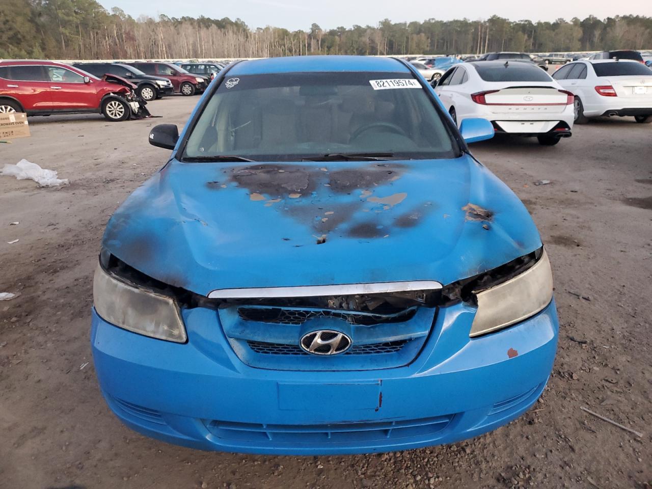 2008 Hyundai Accent - Image 5