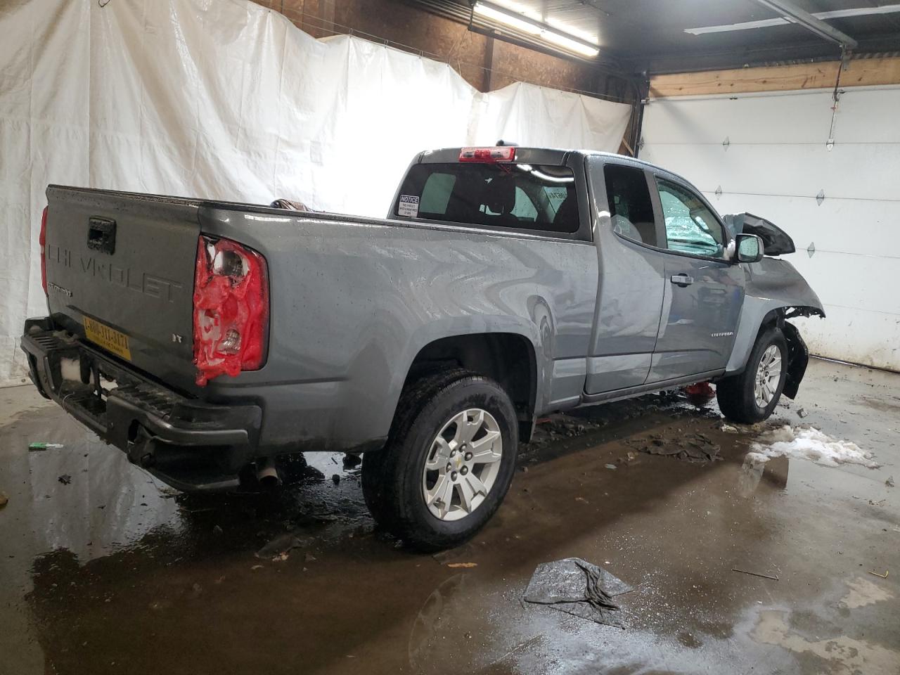 2022 Chevrolet Colorado - Image 3