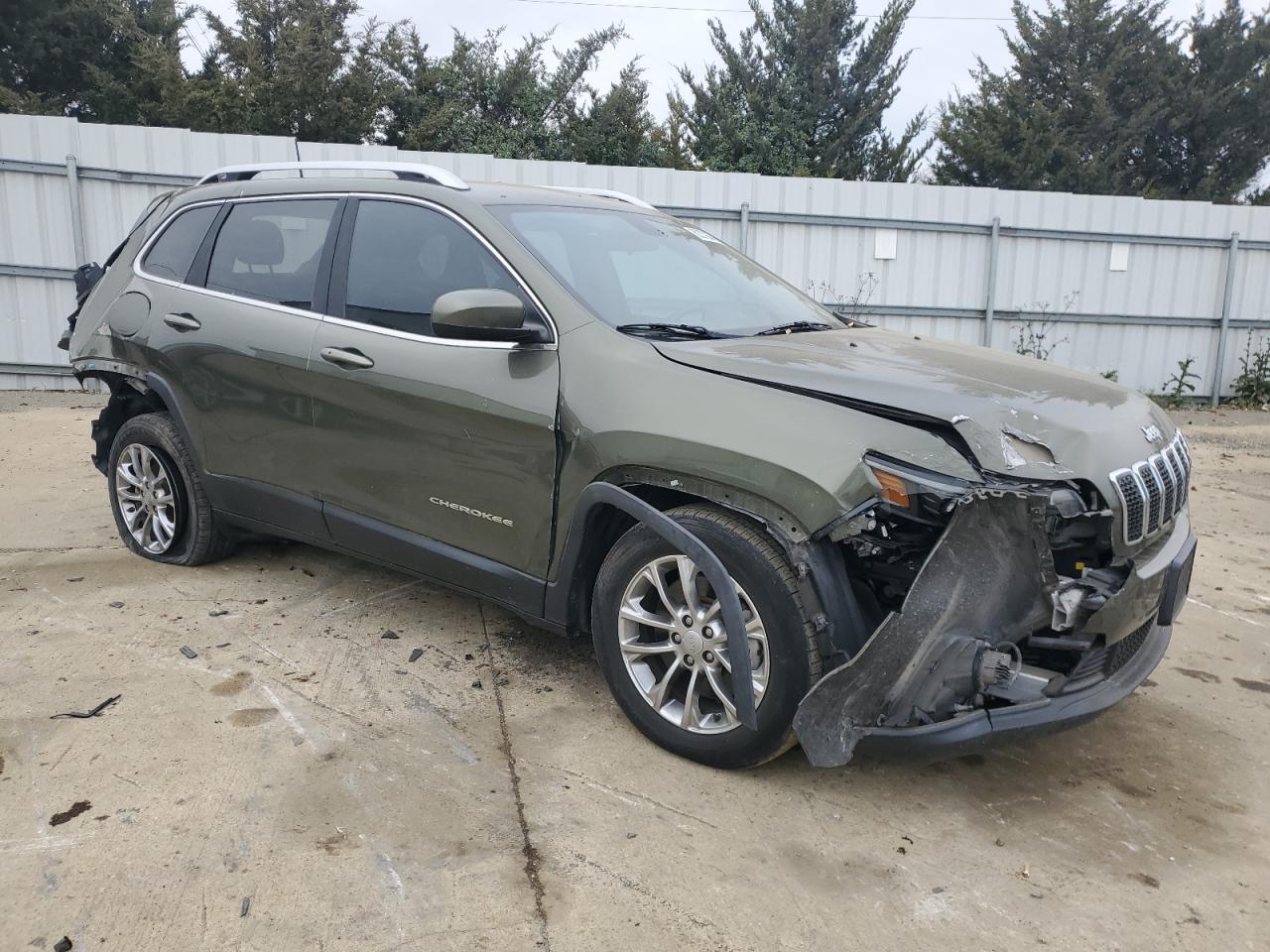 2019 Jeep Grand Cherokee - Image 4