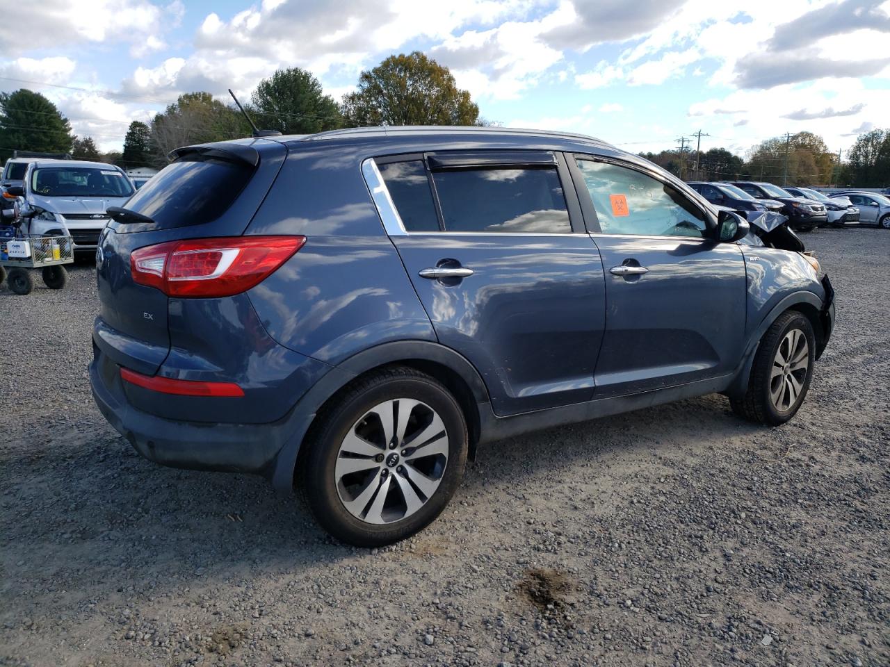 VIN KNDPCCA28D7417595 2013 KIA SPORTAGE no.3