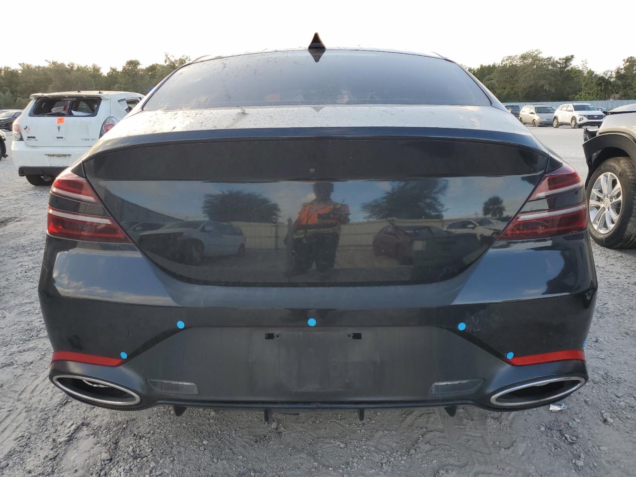 2022 Genesis G70 - Image 6