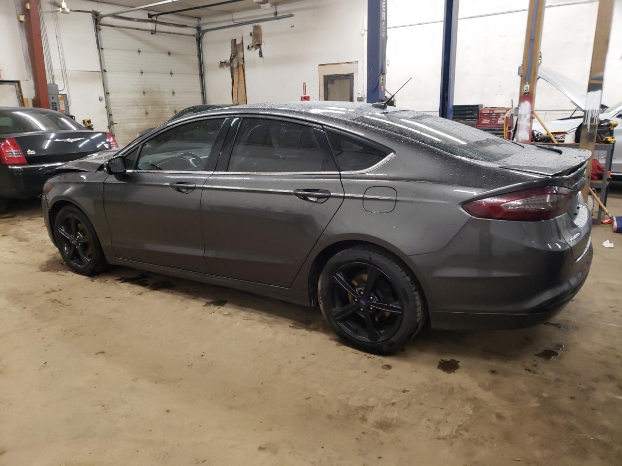 2016 Ford Fusion - Image 2