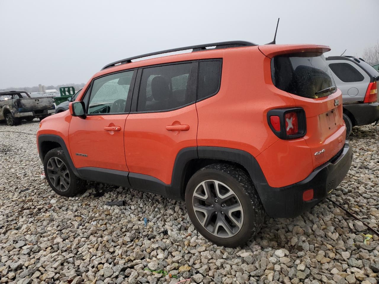 2018 Jeep Renegade - Image 2