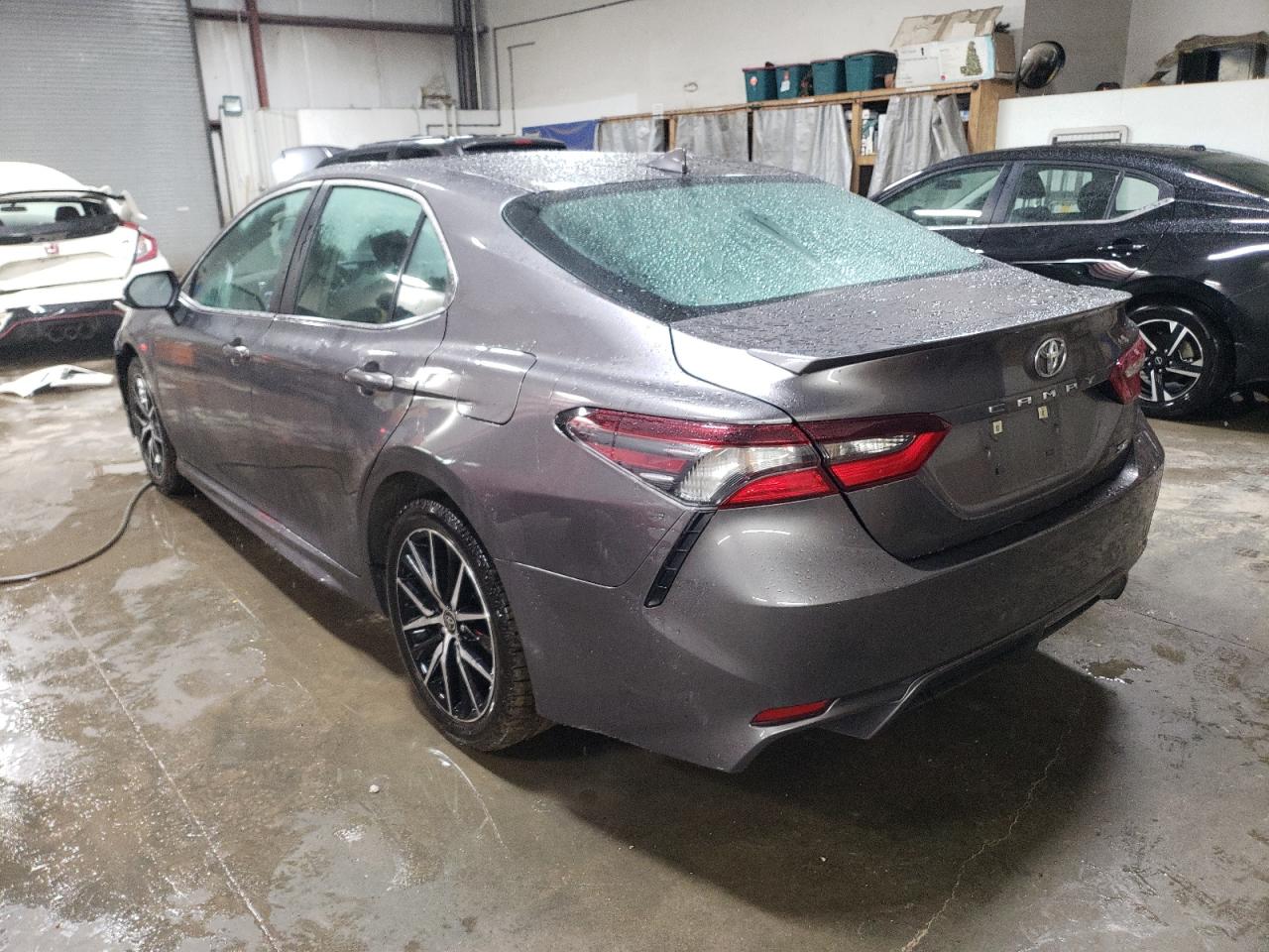 4T1G11AK5PU129433 2023 TOYOTA CAMRY - Image 2