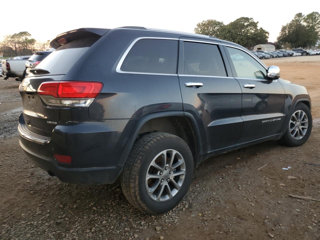 2014 Jeep Grand Cherokee - Image 3