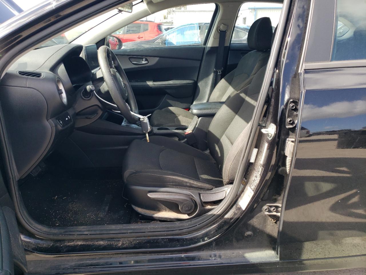 2021 Kia Forte - Image 7