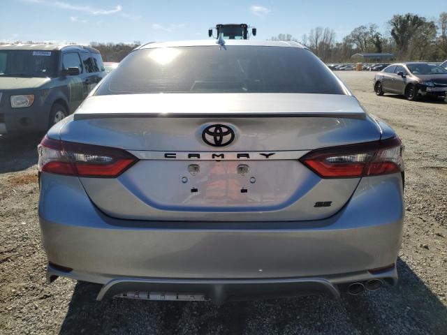  TOYOTA CAMRY 2022 Srebrny