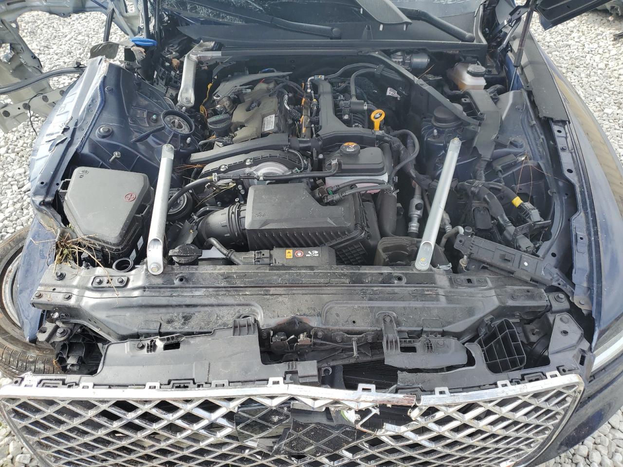 2023 Genesis G80 - Image 11