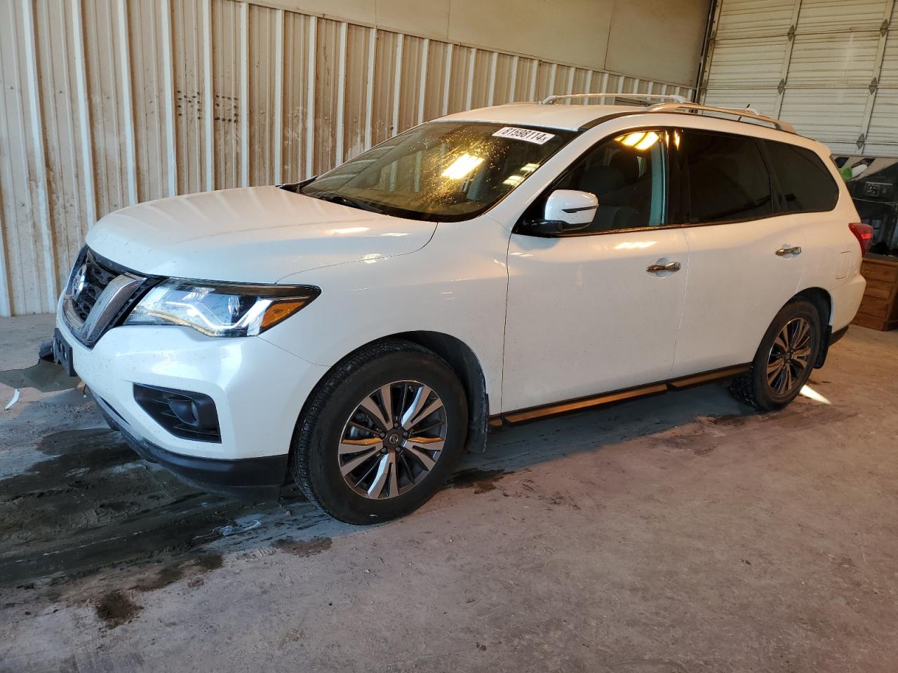 2018 Nissan Pathfinder - Image 1