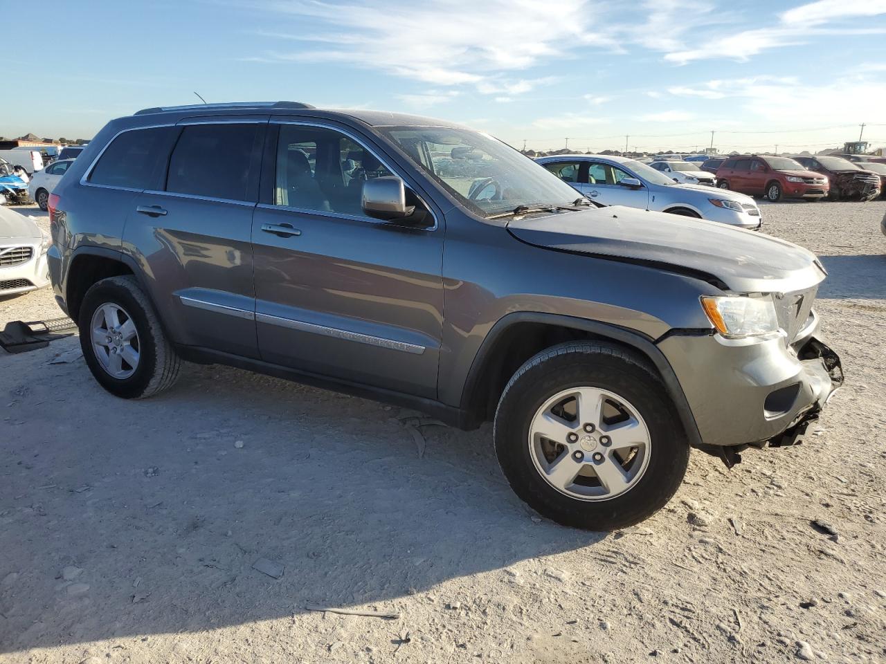 2011 Jeep Grand Cherokee - Image 4