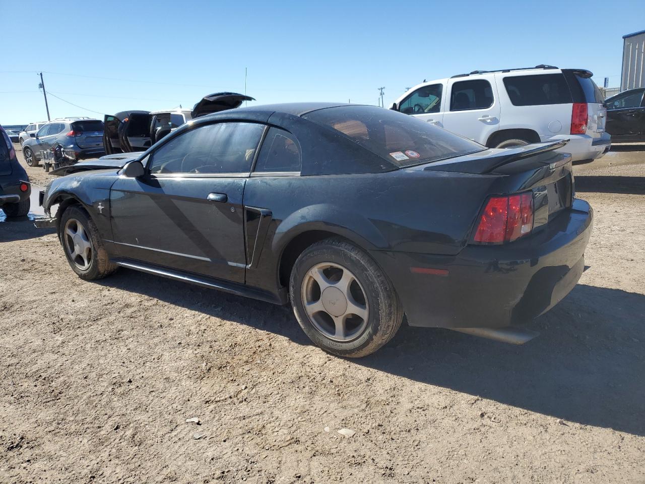 2003 Ford Mustang - Image 2