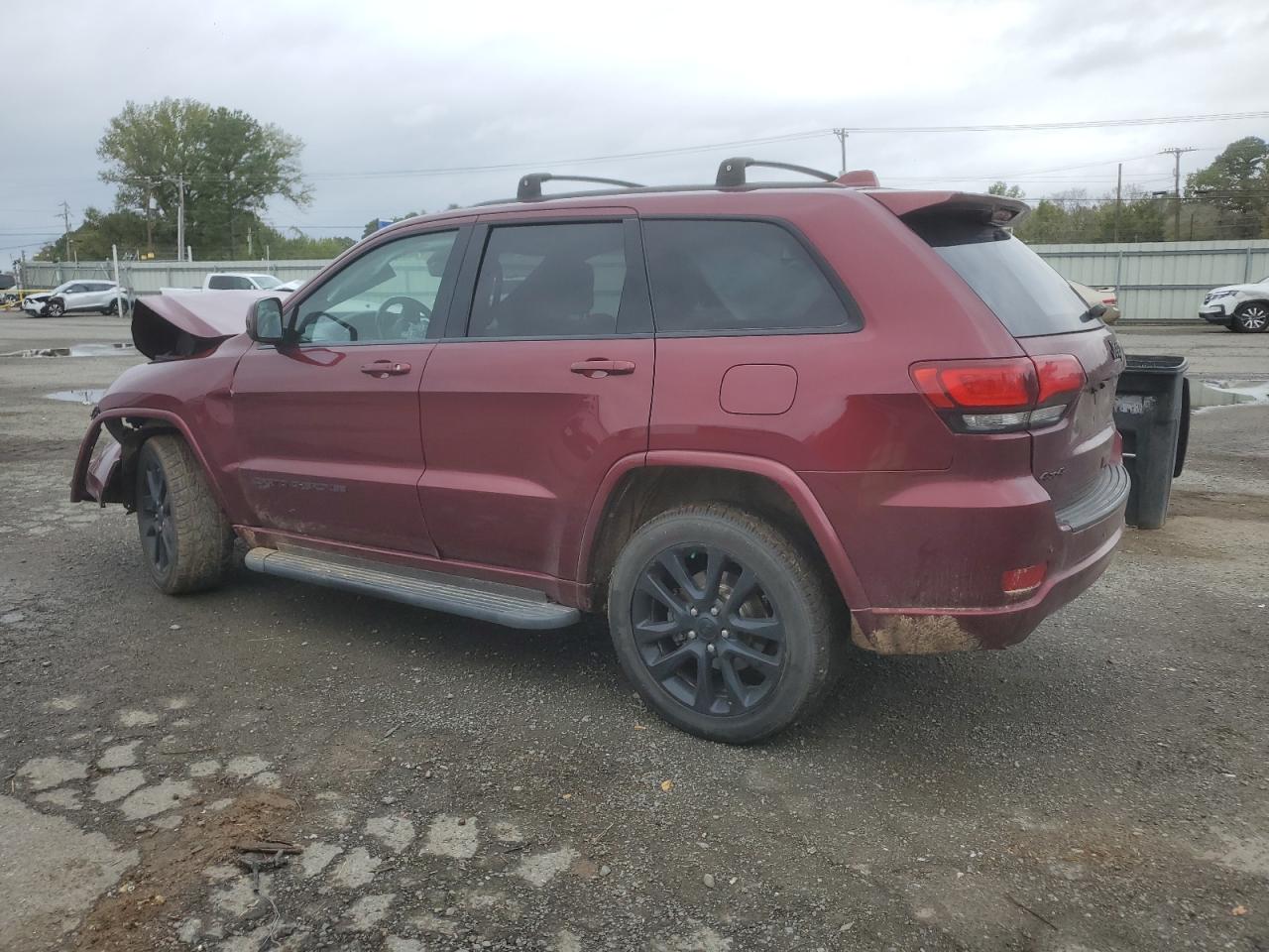 2019 Jeep Grand Cherokee - Image 2