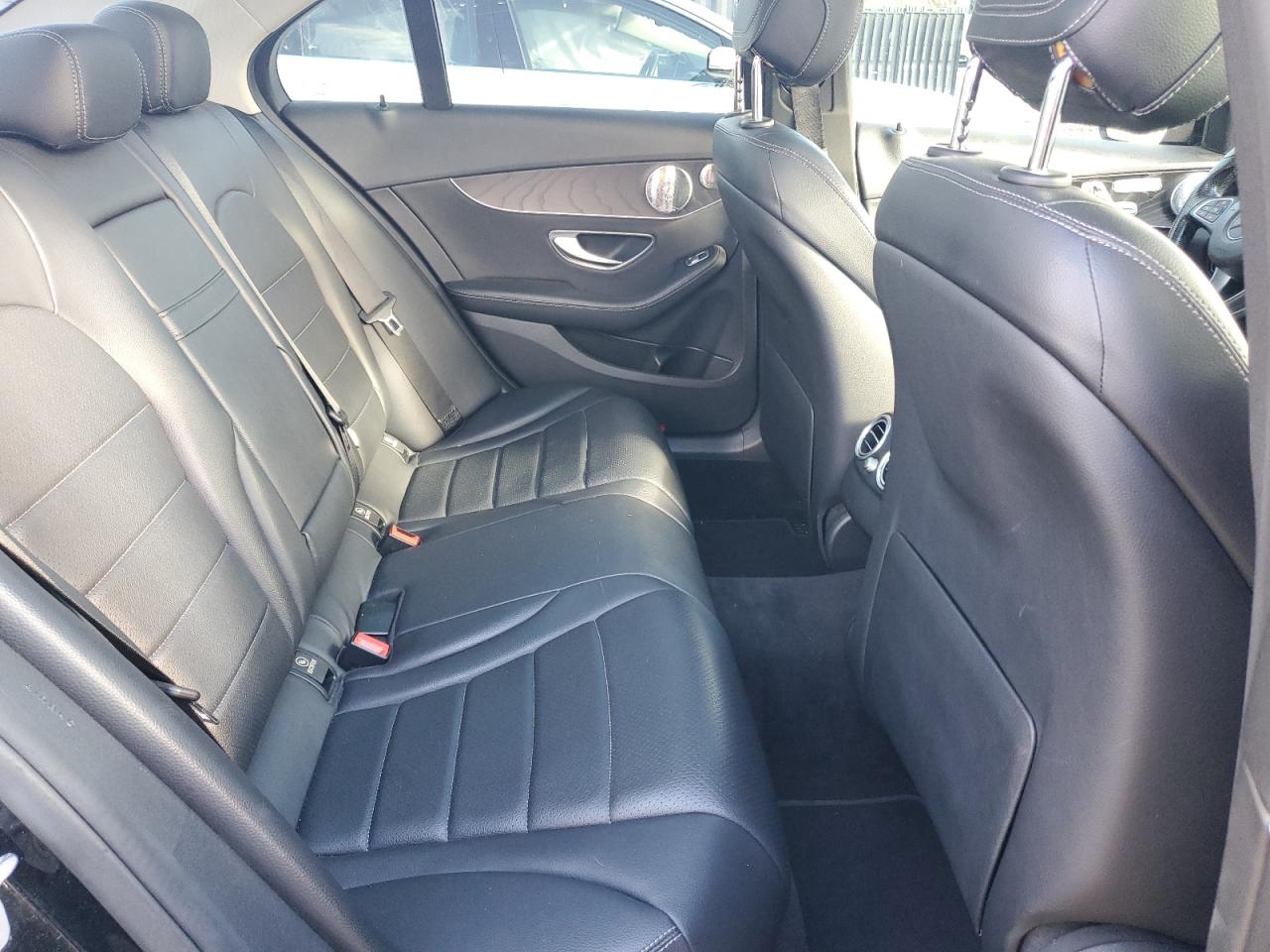 2017 Mercedes-Benz C-klasse - Image 10