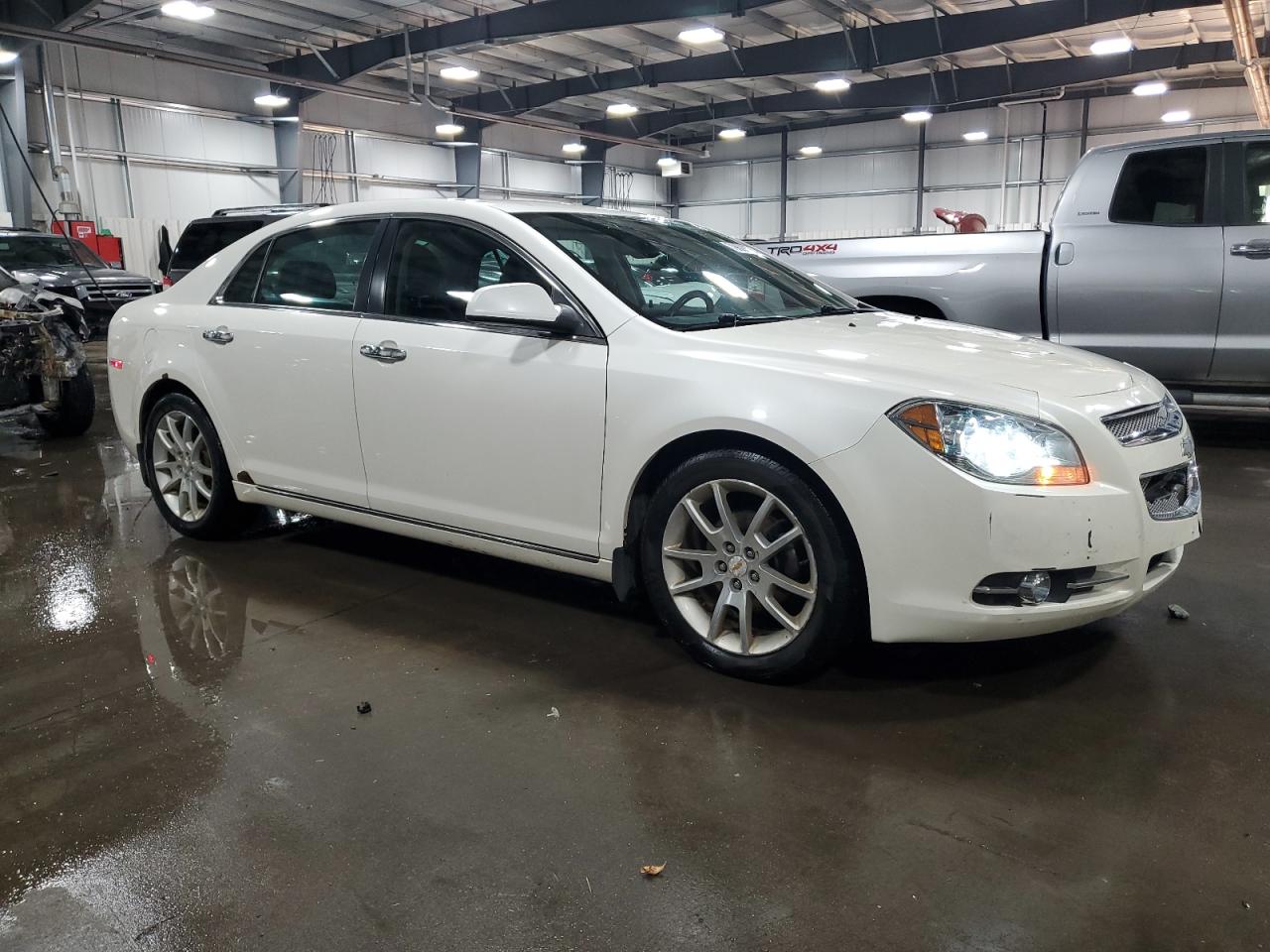 2011 Chevrolet Malibu - Image 4