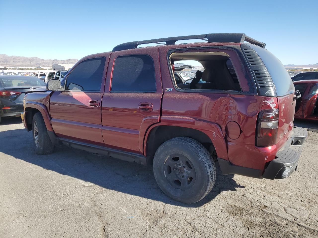 2003 Chevrolet Tahoe - Image 2