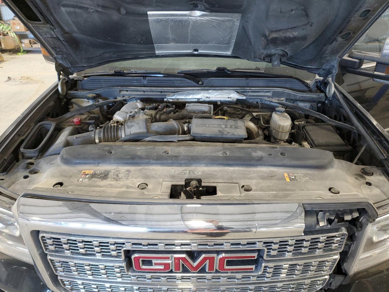 2019 GMC Sierra - Image 12