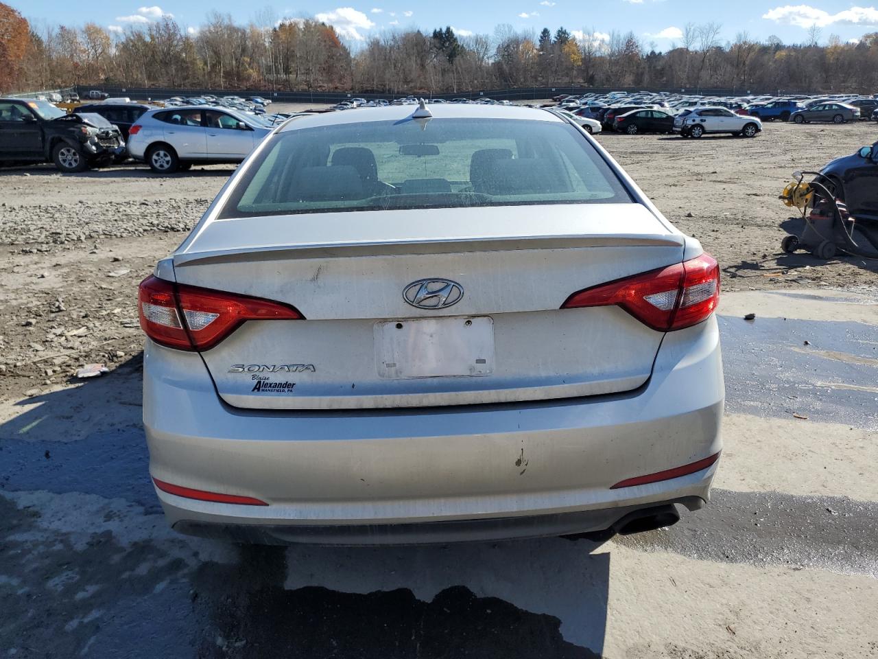 2017 Hyundai Sonata - Image 6
