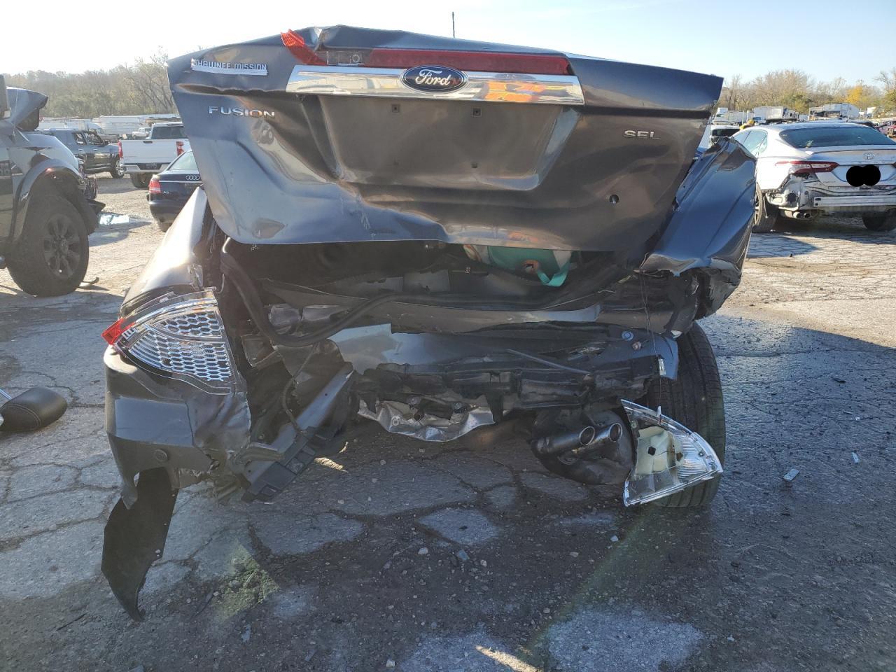2012 Ford Fusion - Image 6