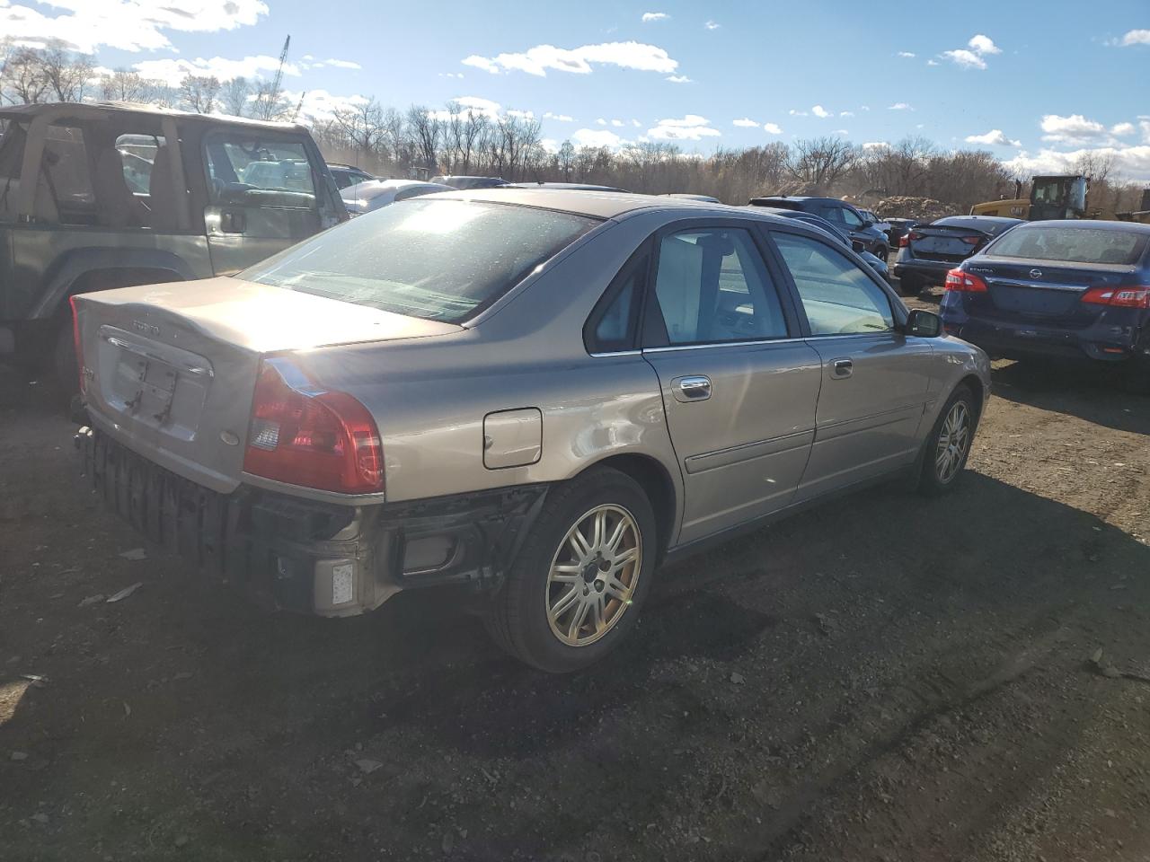 2004 Volvo S80 - Image 3