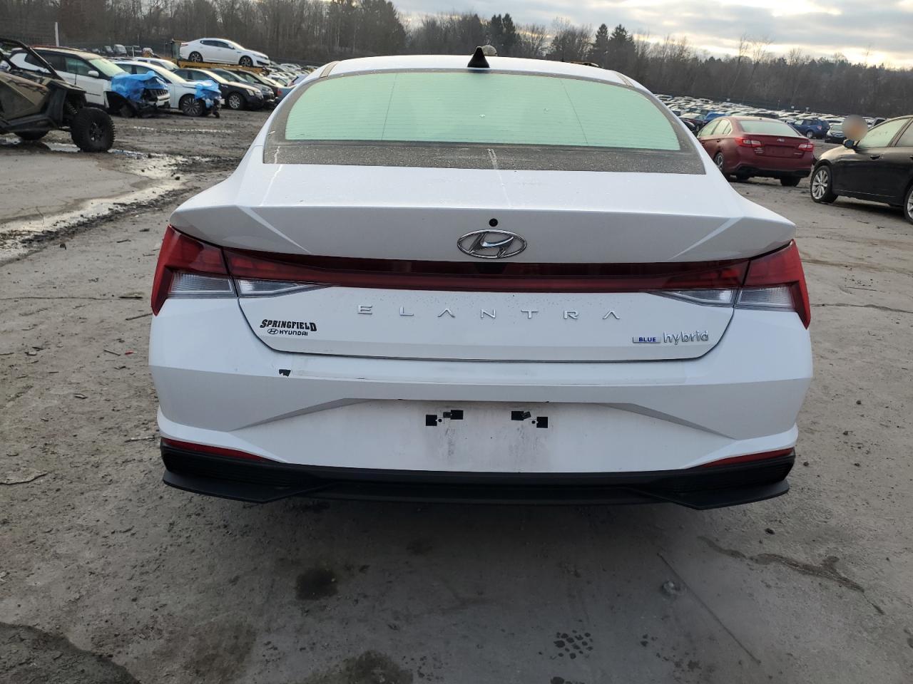 2023 Hyundai Elantra - Image 6