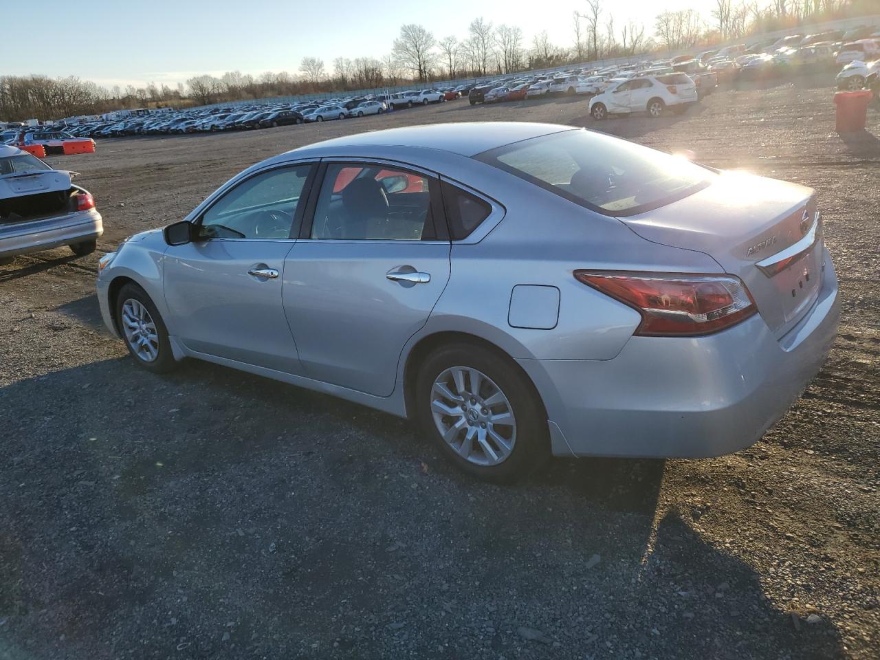 2013 Nissan Altima - Image 2