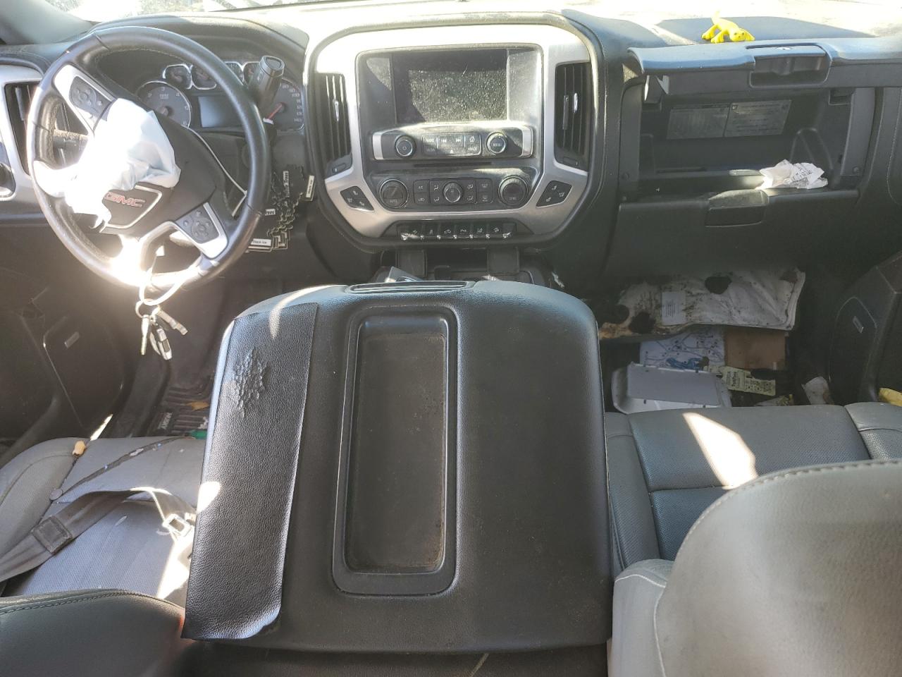 2015 GMC Sierra - Image 8
