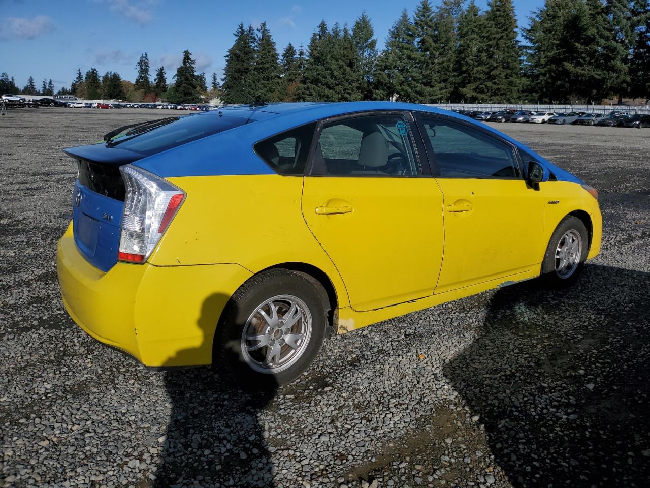 2011 Toyota Prius - Image 3