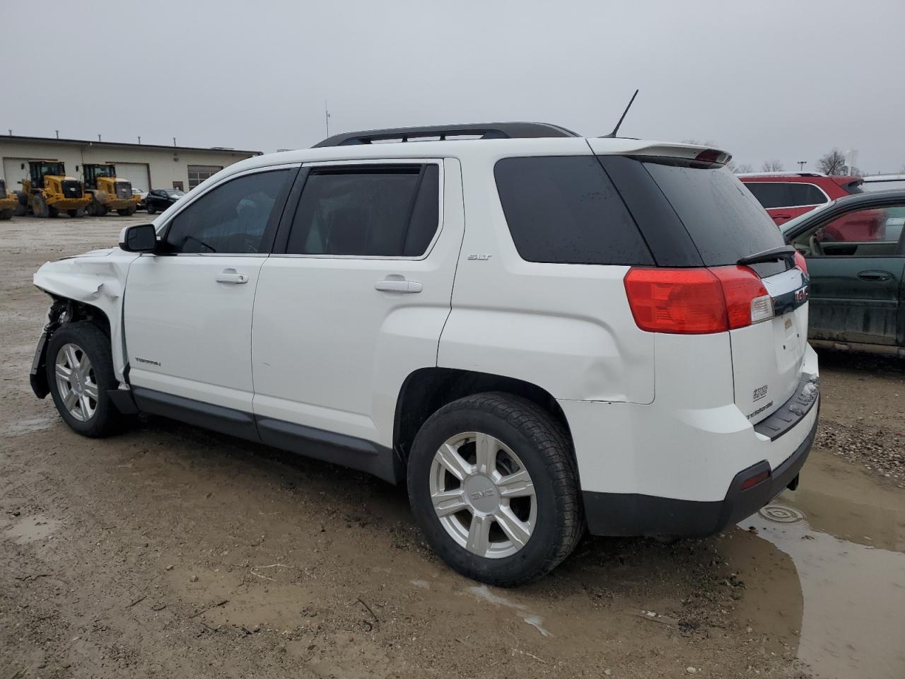2014 GMC Terrain - Image 2
