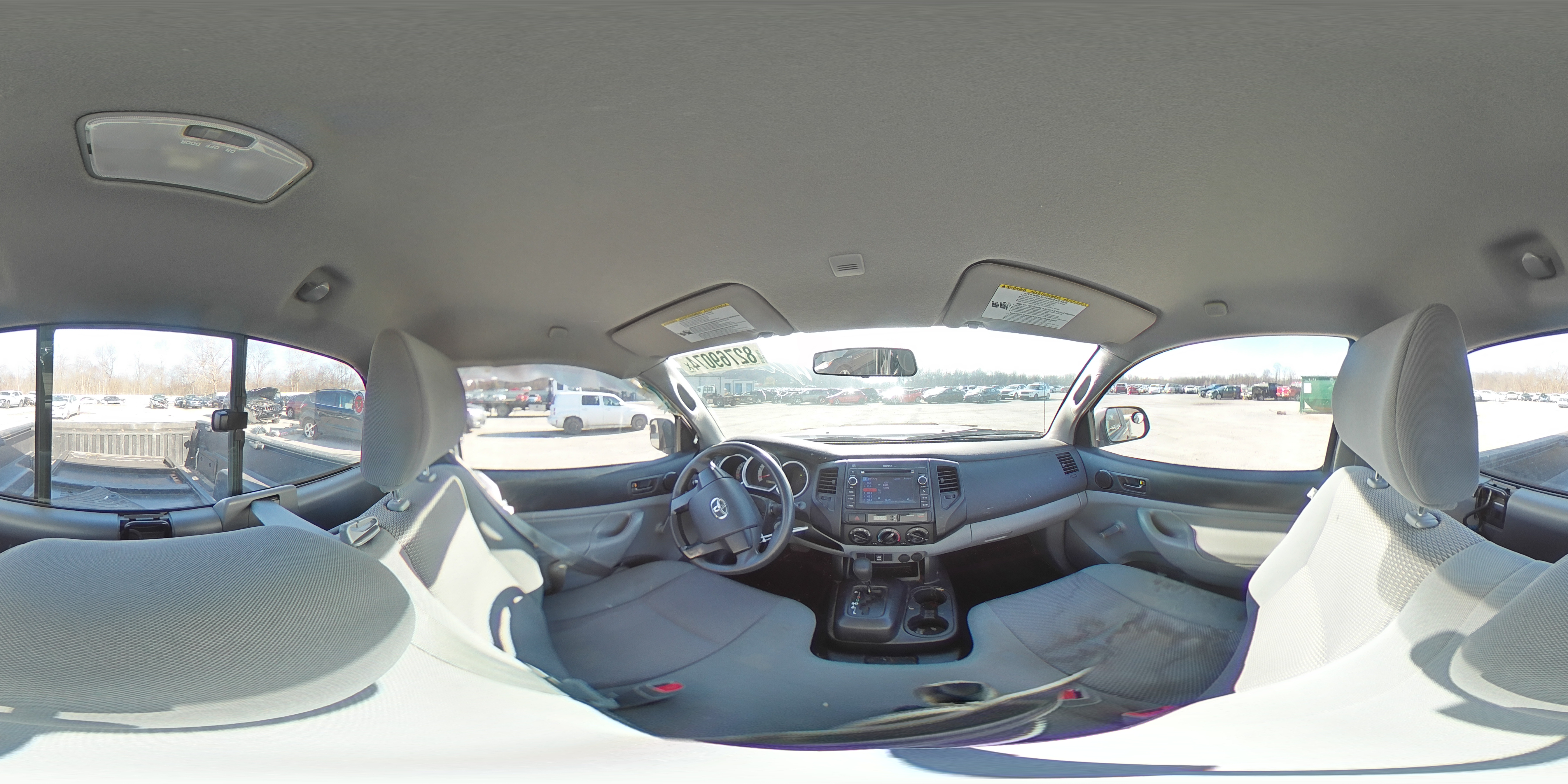 2013 Toyota Tacoma - Image 12