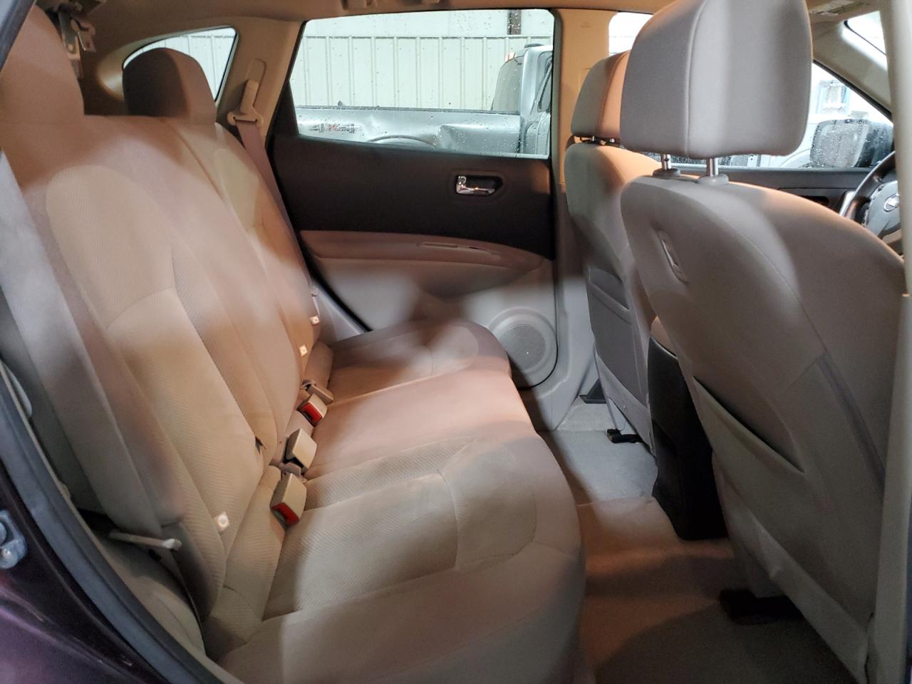 2015 Nissan Rogue - Image 11