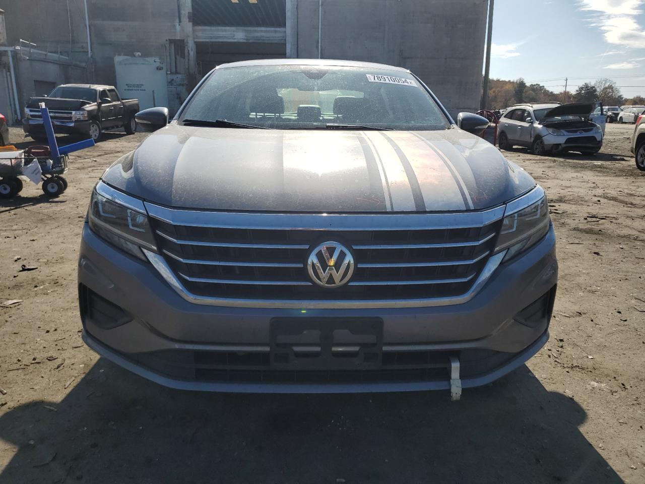 2020 Volkswagen Passat - Image 5