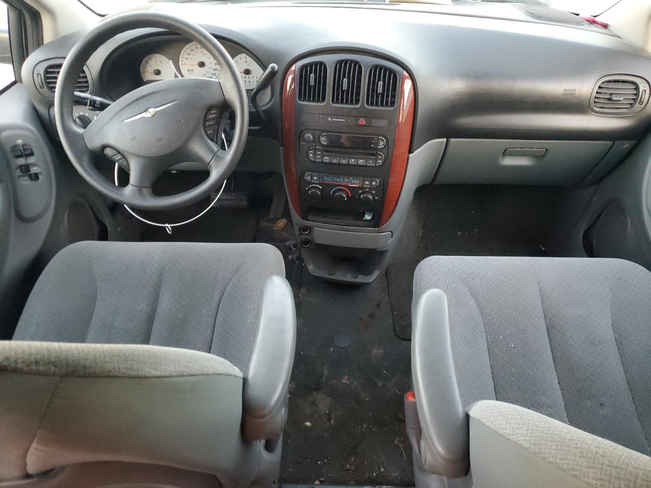 2005 Chrysler Town & Country Lx VIN: 2C4GP44R45R563320 Lot: 78558524