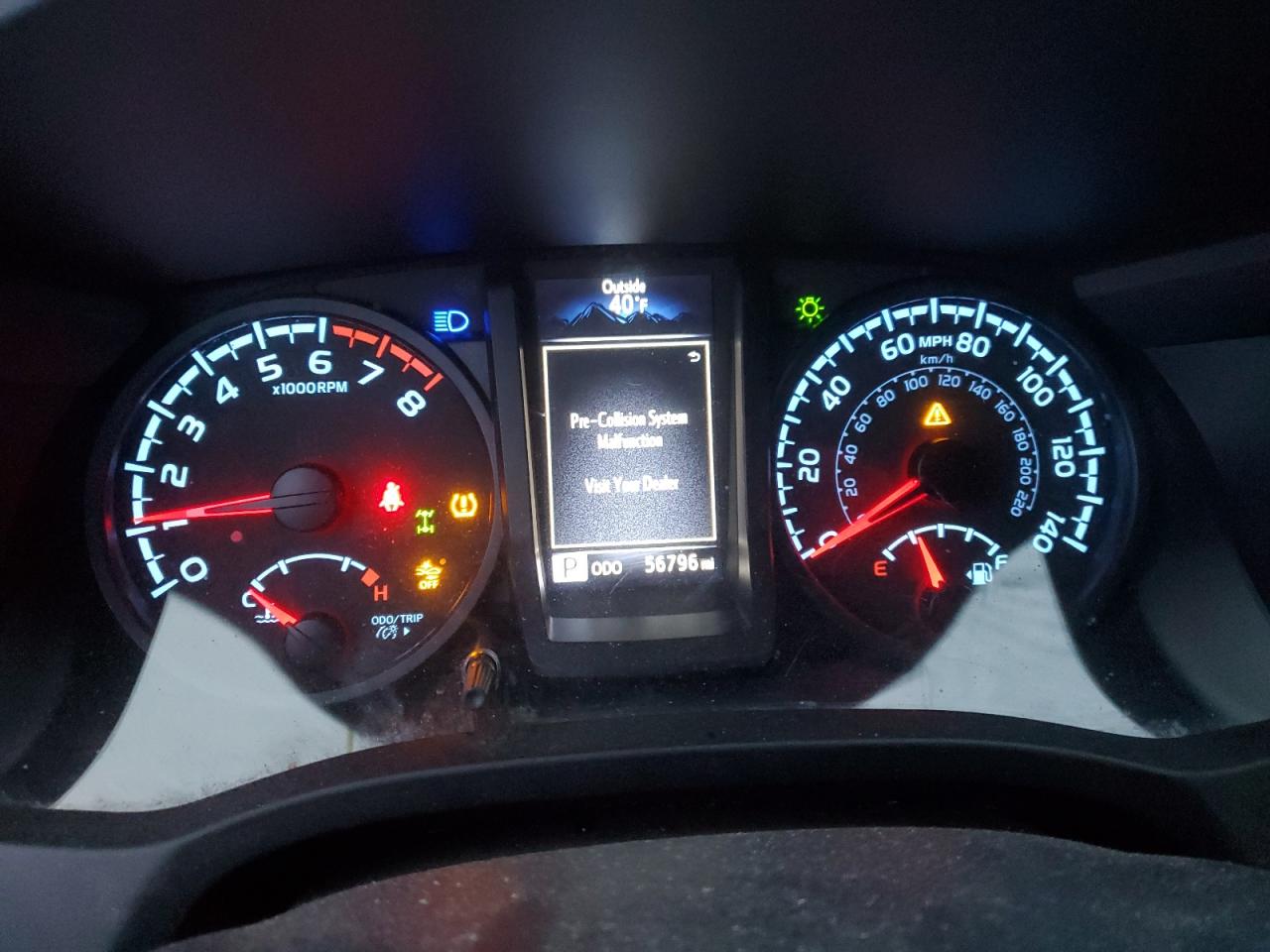2022 Toyota Tacoma - Image 9