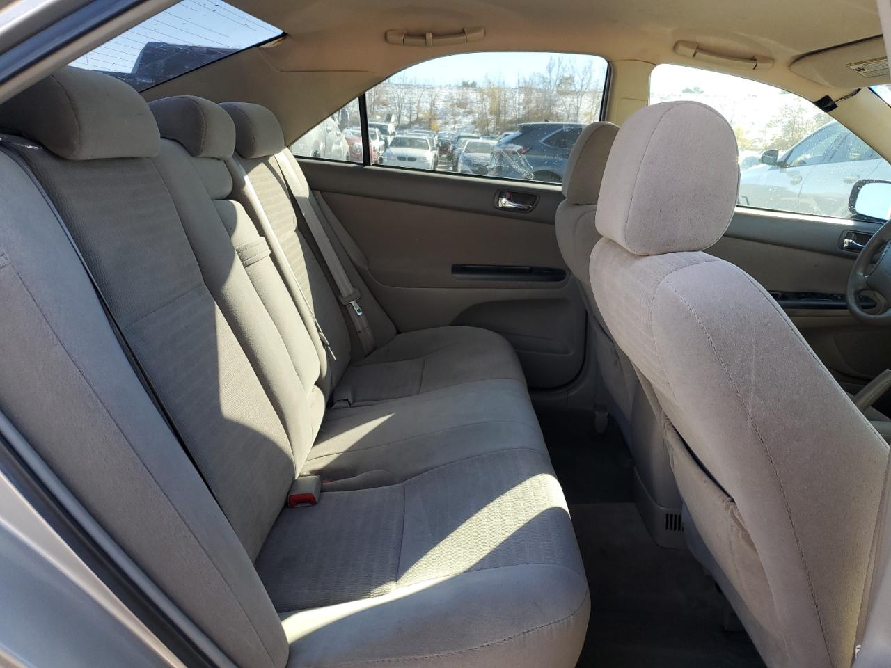 2006 Toyota Camry - Image 10