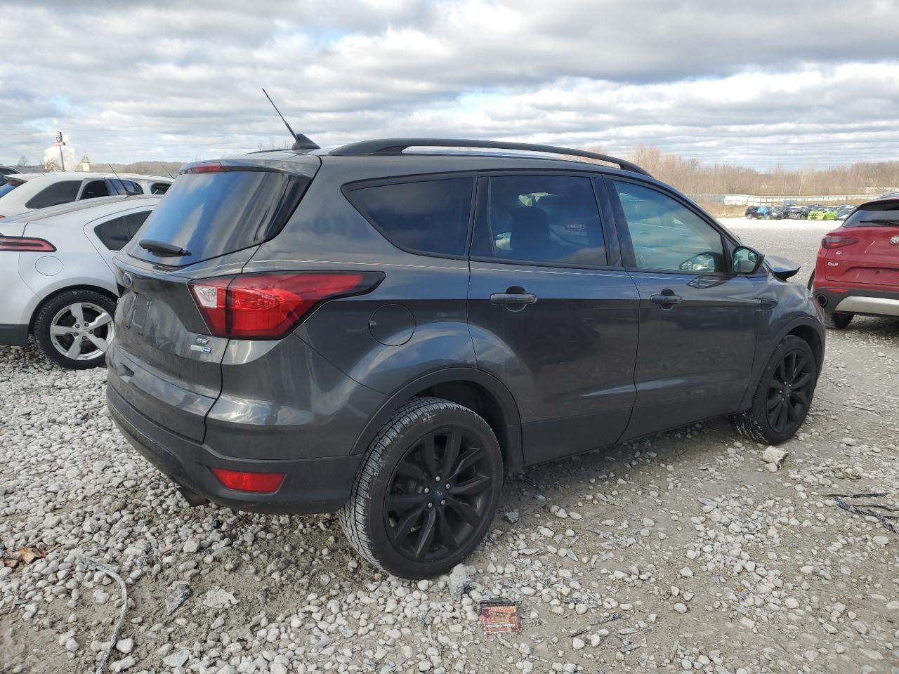 2019 Ford Escape - Image 3