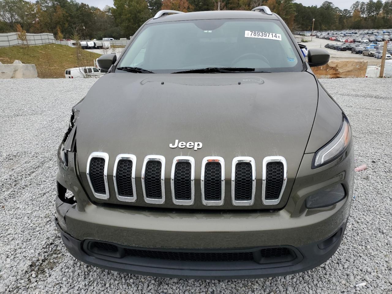 2015 Jeep Grand Cherokee - Image 5
