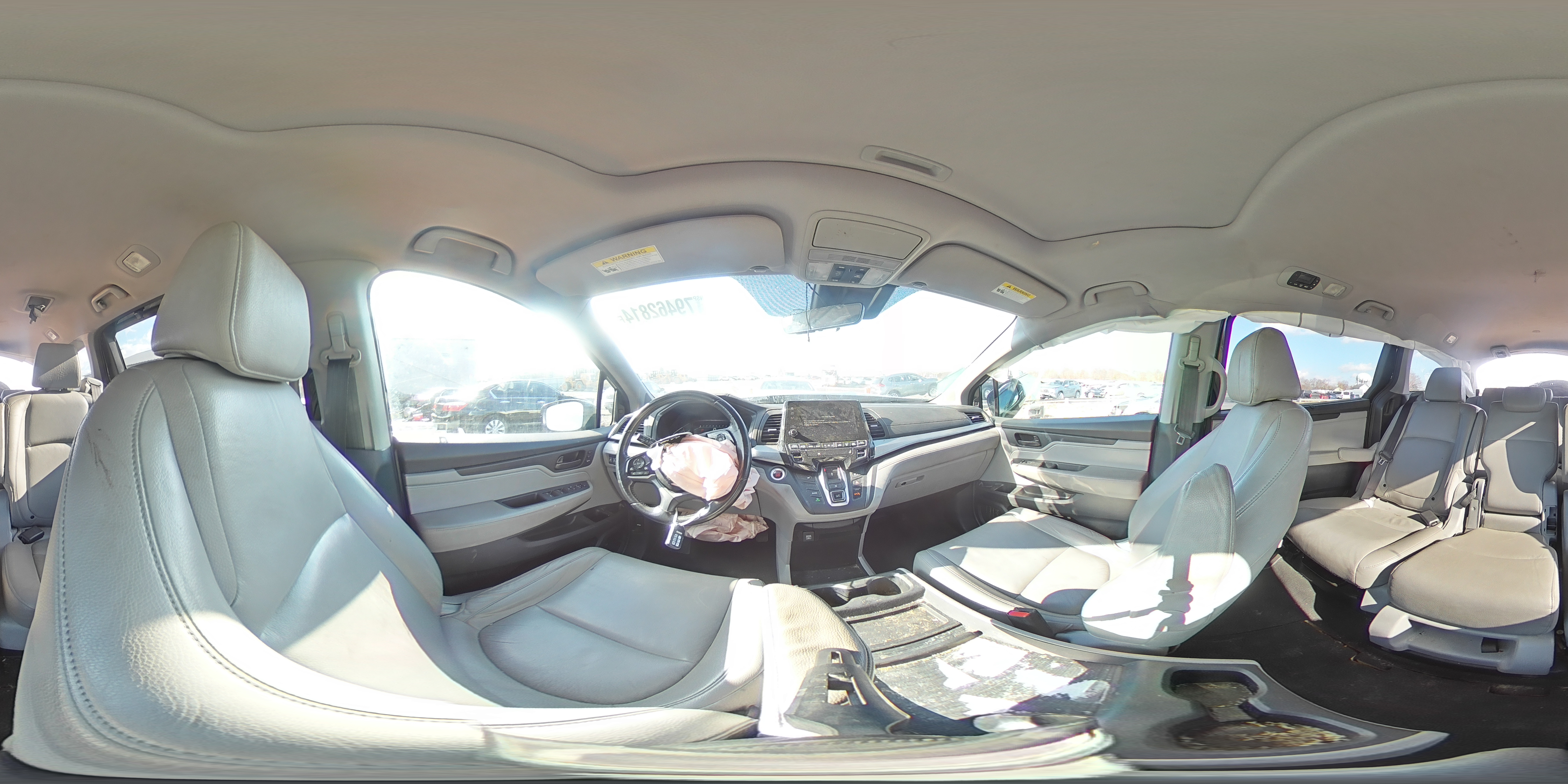 2018 Honda Odyssey - Image 16