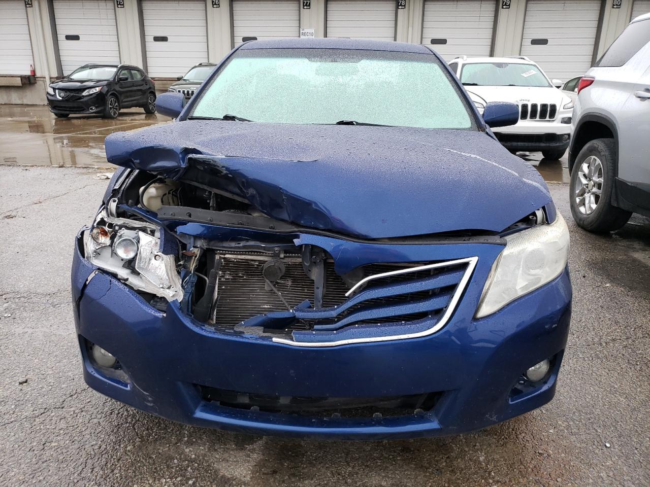 2010 Toyota Camry - Image 5