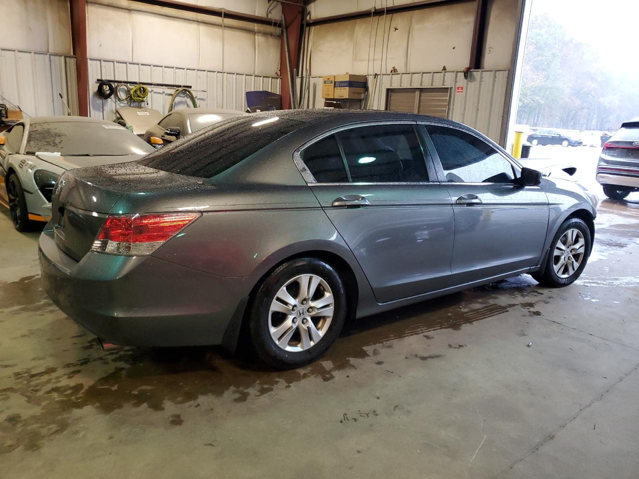 2009 Honda Accord - Image 3
