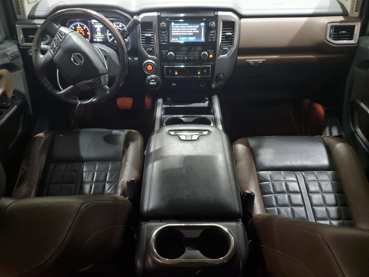 2018 Nissan Titan - Image 8