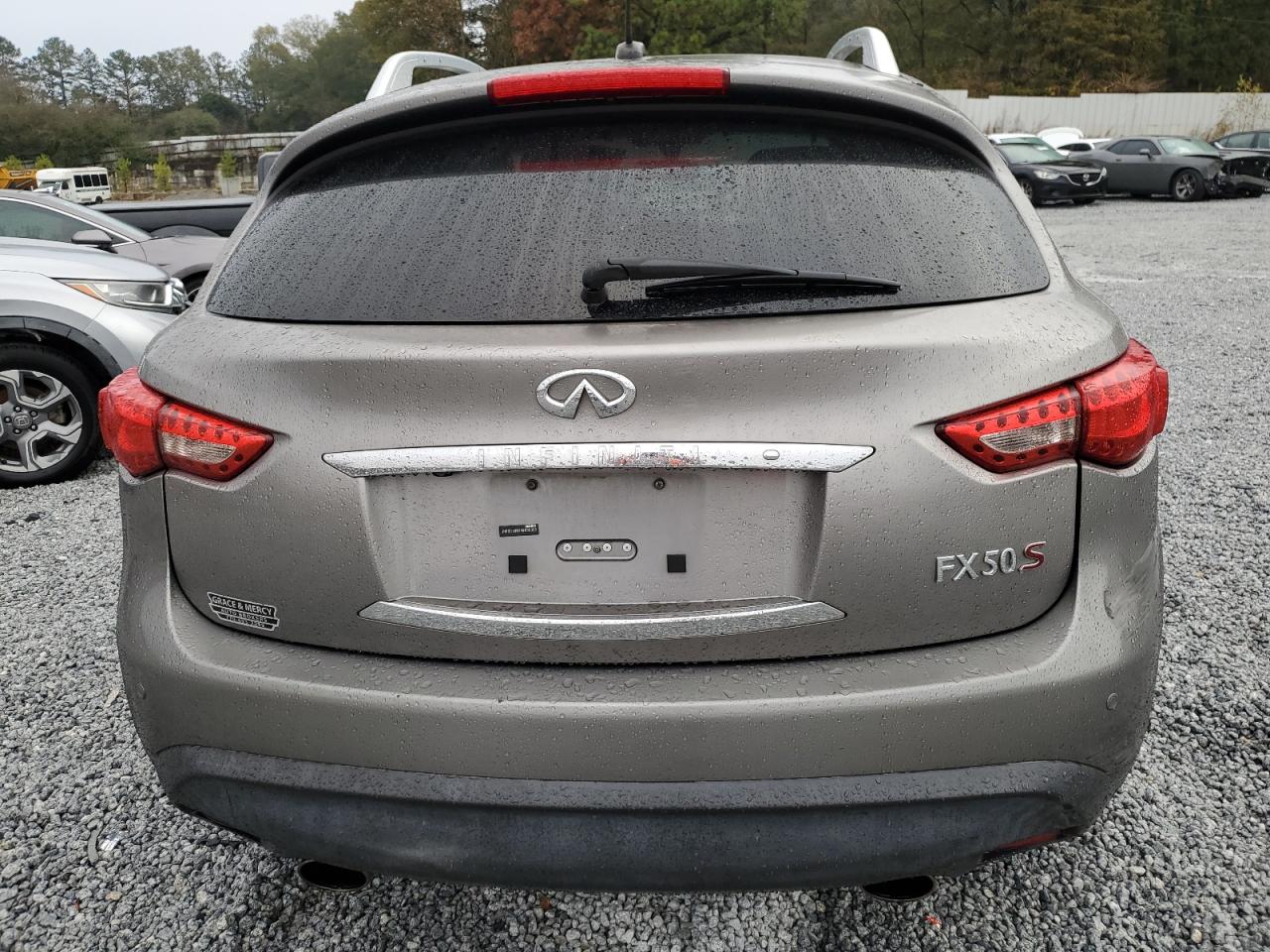 2010 Infiniti FX - Image 6