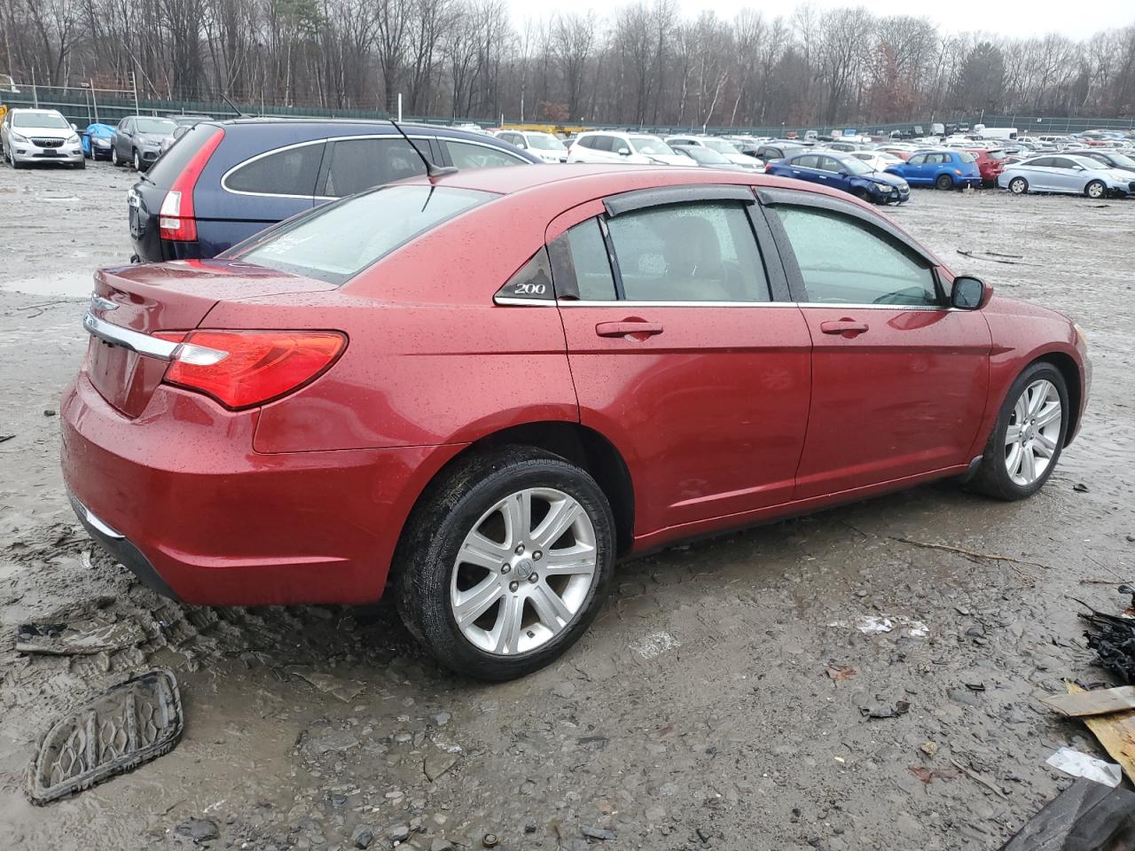 2013 Chrysler 200 - Image 3