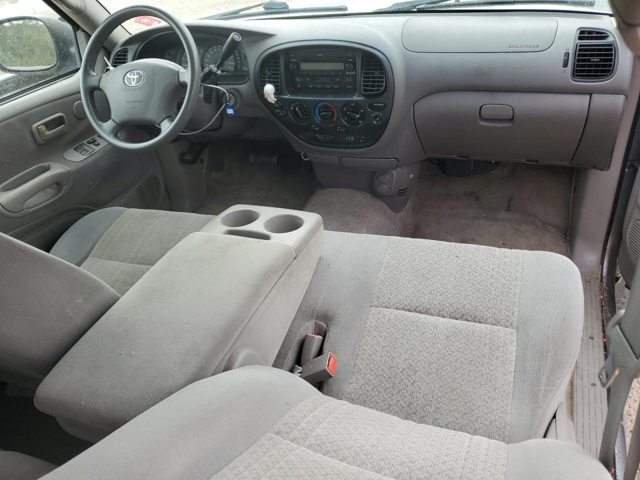 2003 Toyota Tundra - Image 8